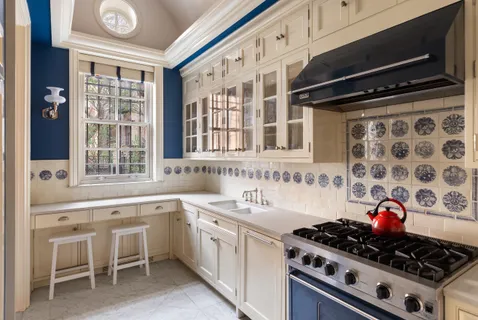 $15,000,000 | 25 Grace Court | Brooklyn Heights