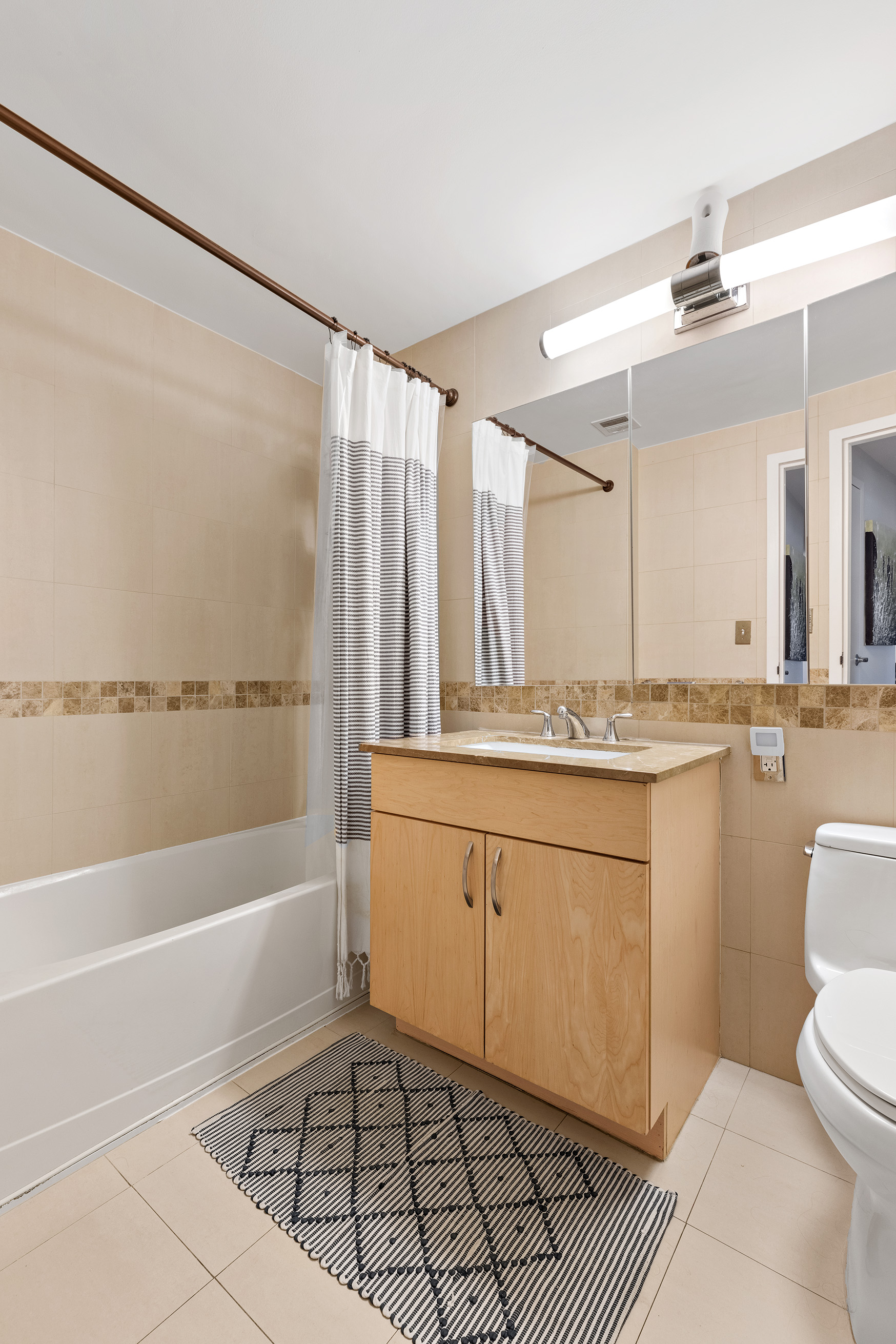 40 West 116th Street, Unit B408 Manhattan, NY 10026 - Photo 10 of 17