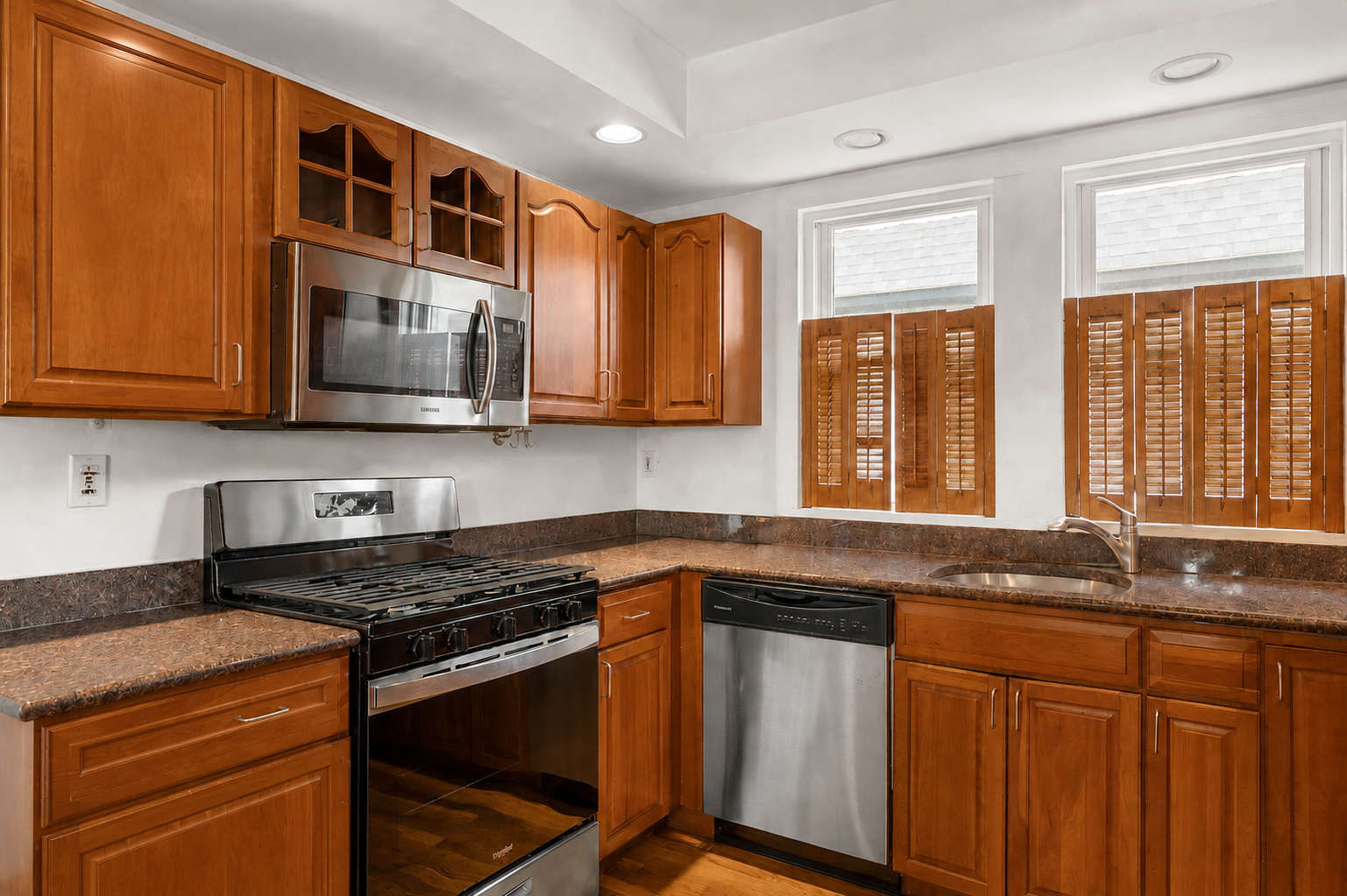410 Oxford Road Havertown, PA 19083 - Photo 7 of 13