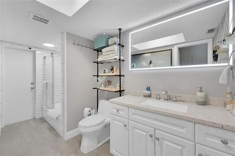 $675,000 | 7140 Northwest 10th Court, Plantation, FL 33313