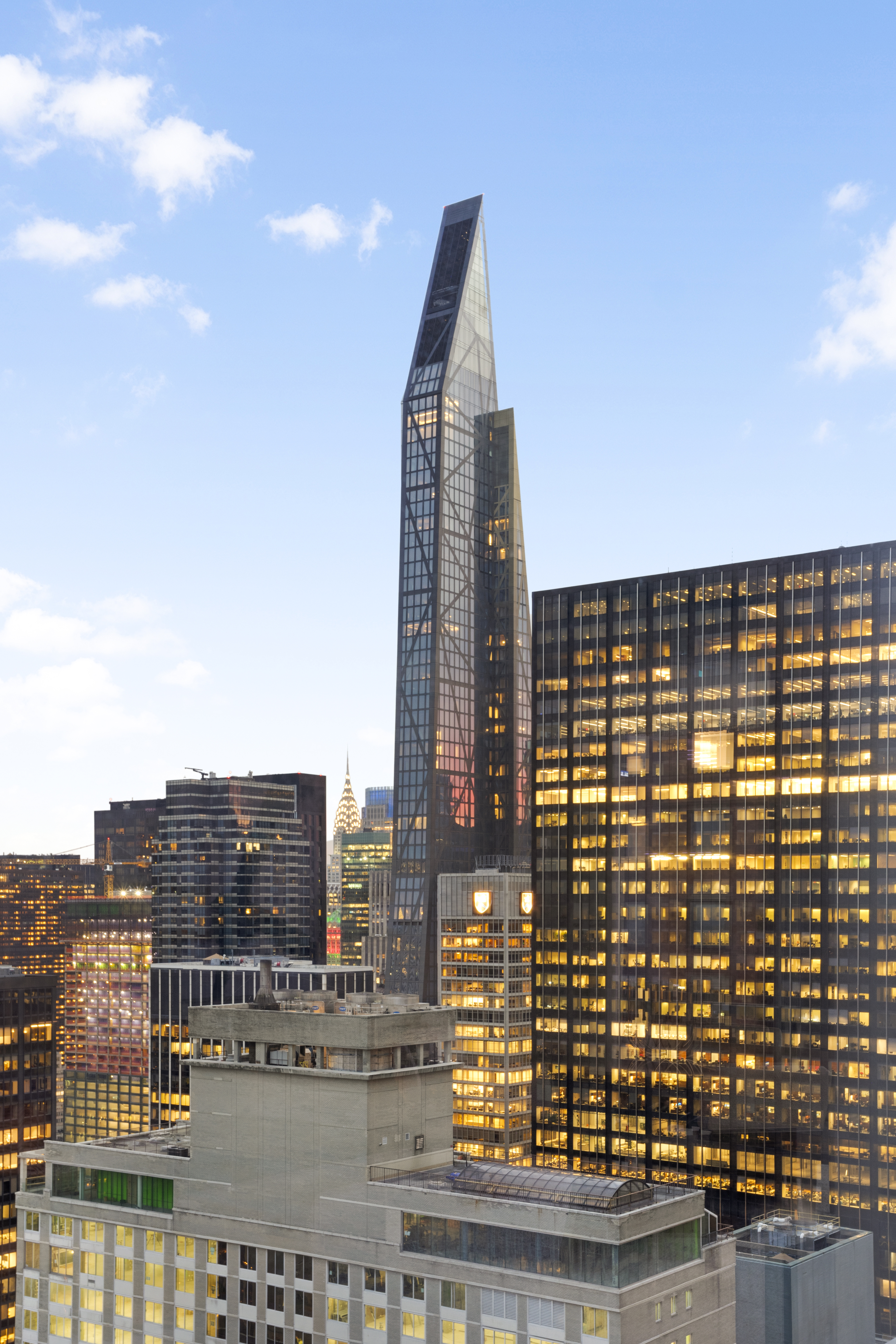 157 West 57th Street, Unit 46C Manhattan, NY 10019 - Photo 17 of 19