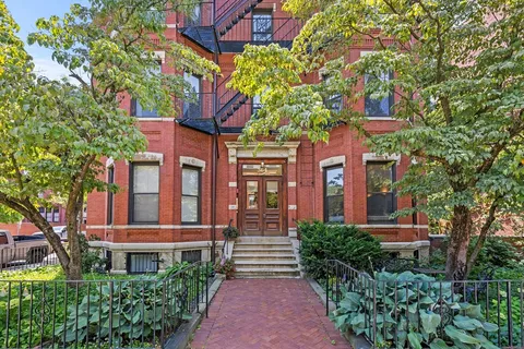 $624,500 | 364 Marlborough Street, Unit 1, Boston, MA 02115