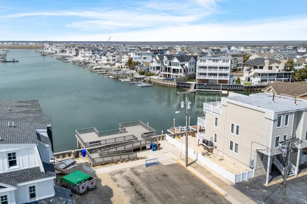 $1,700,000 | 2290 Ocean Drive, Unit C, Avalon, NJ 08202