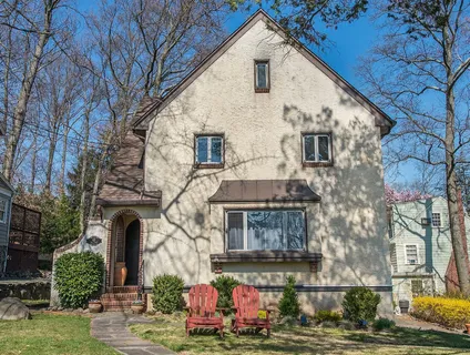 $1,699,999 | 43 Pine Street, Millburn, NJ 07041