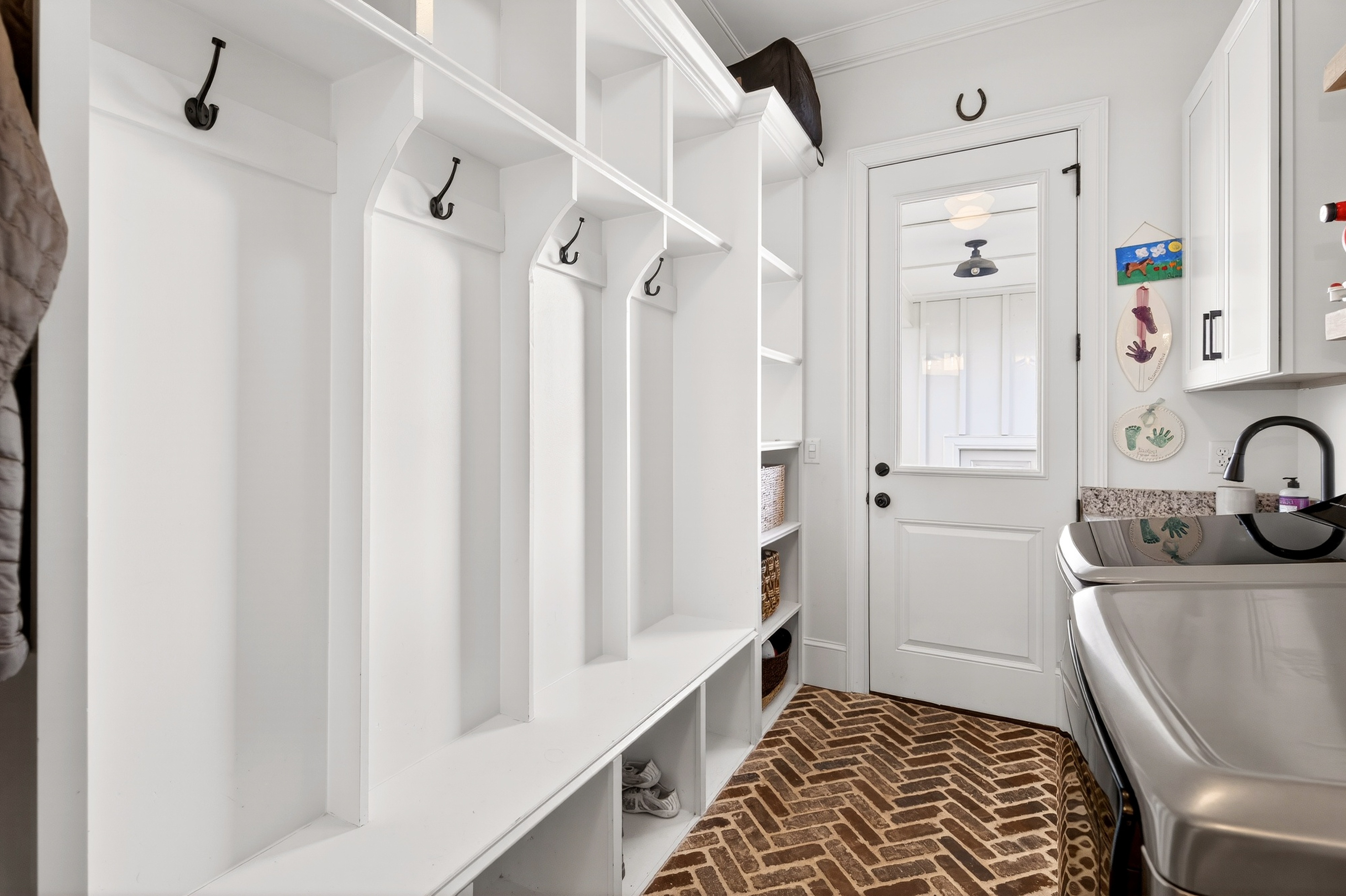 1703 Swansons Rdg Drive Franklin, TN 37064 - Photo 31 of 67 a bathroom with a sink a toilet a shower and a mirror