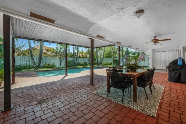 $5,900 | 9600 Northwest 18th Street, Plantation, FL 33322