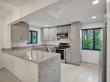 $450,000 | 6 Chestnut Circle, Unit 6, Cooper City, FL 33026