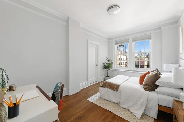 $2,700,000 | 1140 5th Avenue, Unit 14B | Upper East Side