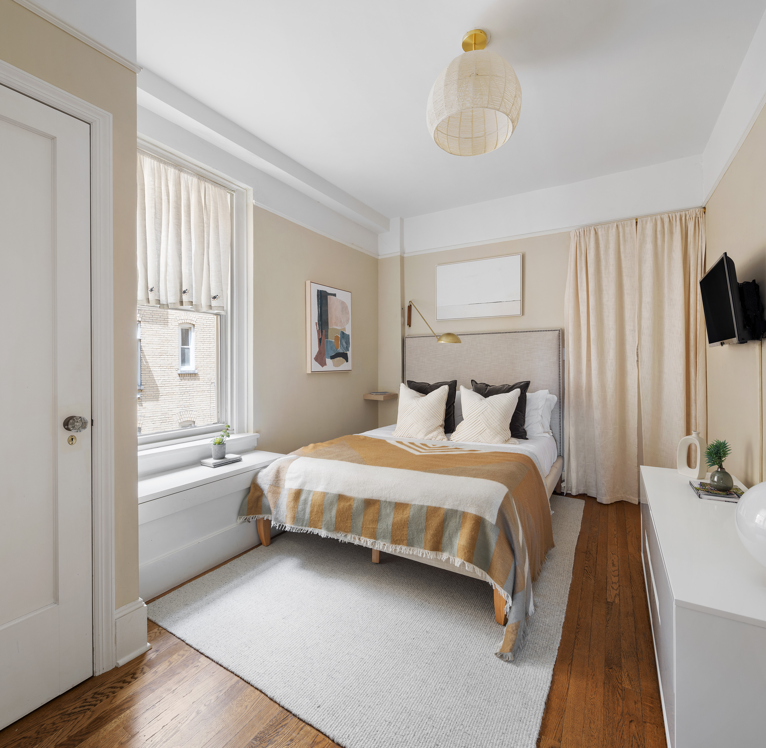 180 Riverside Drive, Unit 10C Manhattan, NY 10024 - Photo 14 of 16