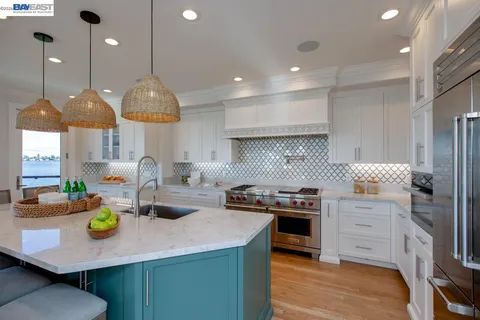 $4,495,000 | 16 Killarney Place, Alameda, CA 94502