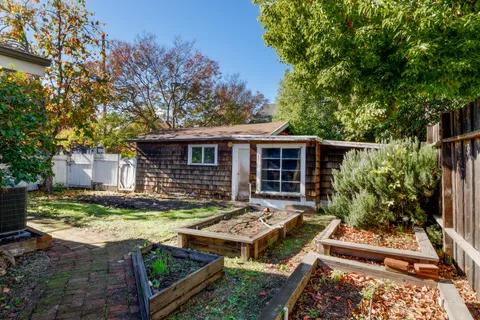 $599,900 | 1203 Glenn Street, Santa Rosa, CA 95401