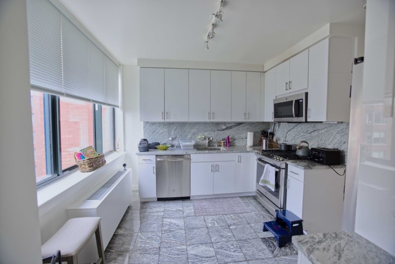 450 North End Avenue, Unit 22E Manhattan, NY 10282 - Photo 2 of 11