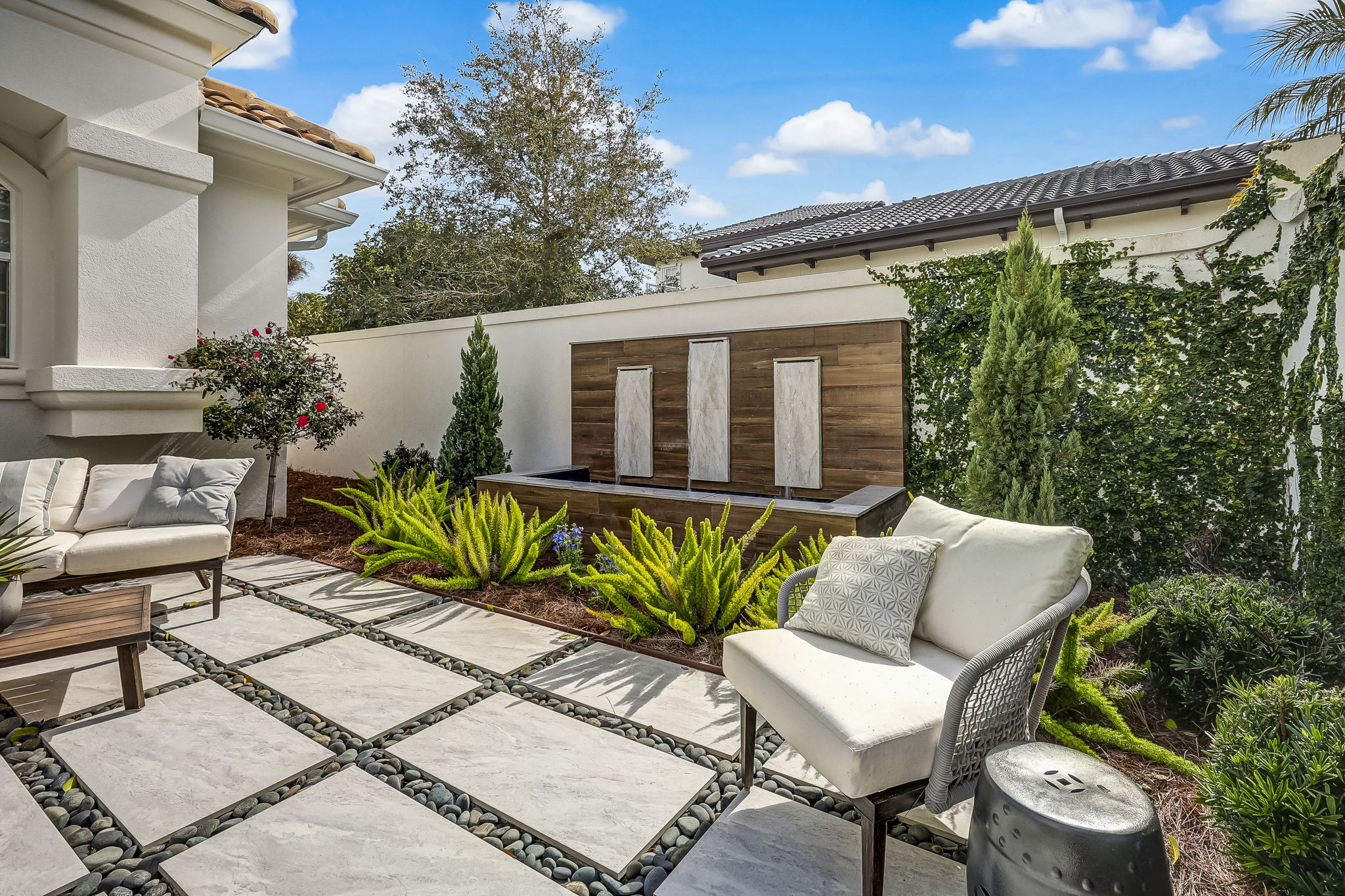 24624 Harbour View Drive Ponte Vedra Beach, FL 32082 - Photo 16 of 186 a view of a chairs and table in the patio