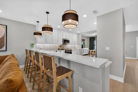 $799,900 | 5351 Bridge Street, Unit 86, Tampa, FL 33611