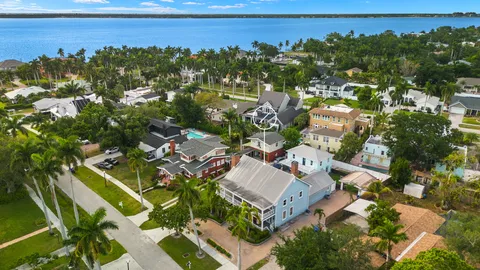 $2,295,000 | 1255 Osceola Drive, Fort Myers, FL 33901