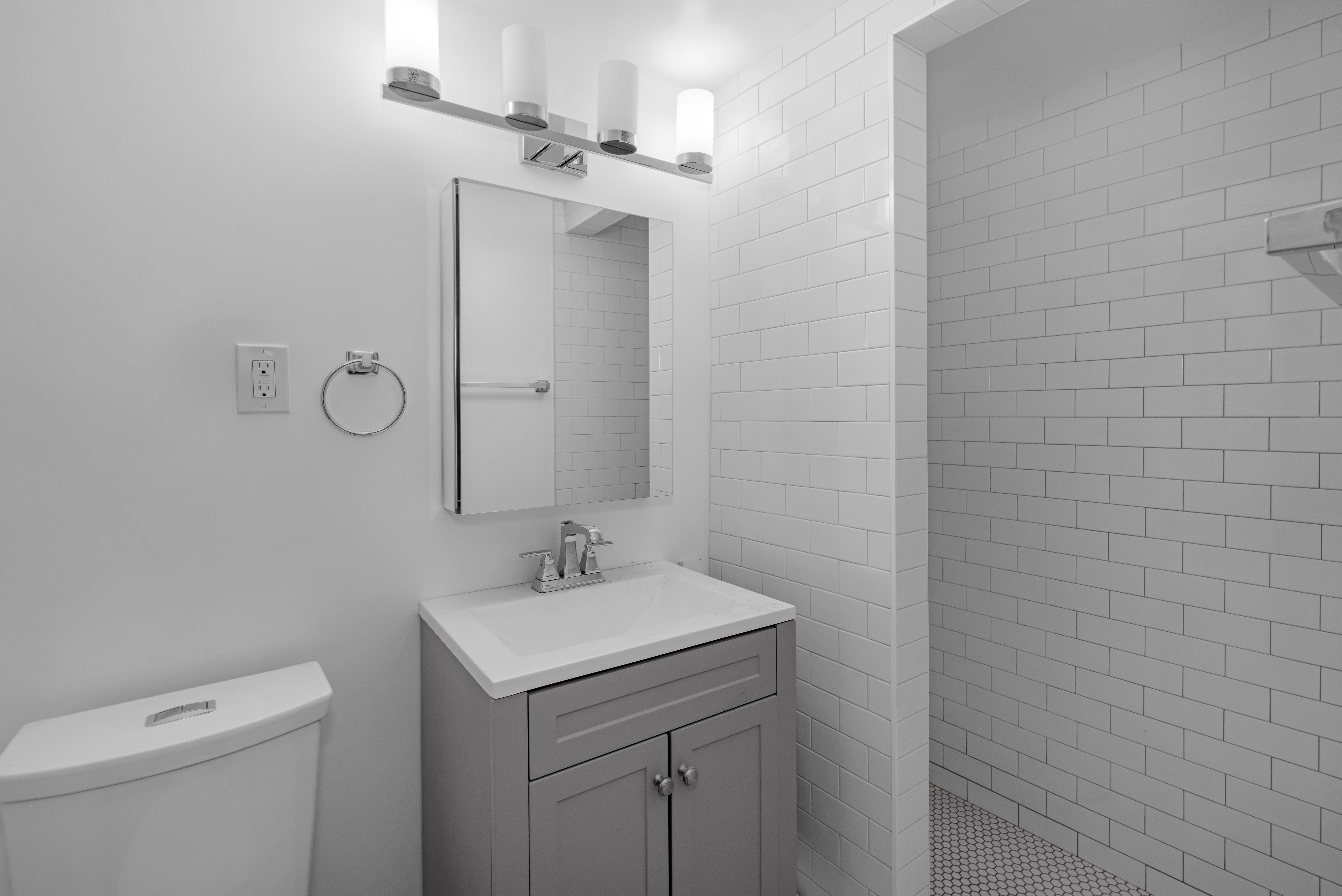 344 East 87th Street, Unit D Manhattan, NY 10128 - Photo 5 of 7