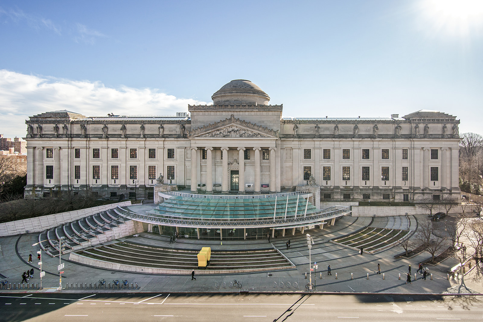 125 Eastern Parkway, Unit 3A Brooklyn, NY 11238 - Photo 10 of 15 a view of a large building