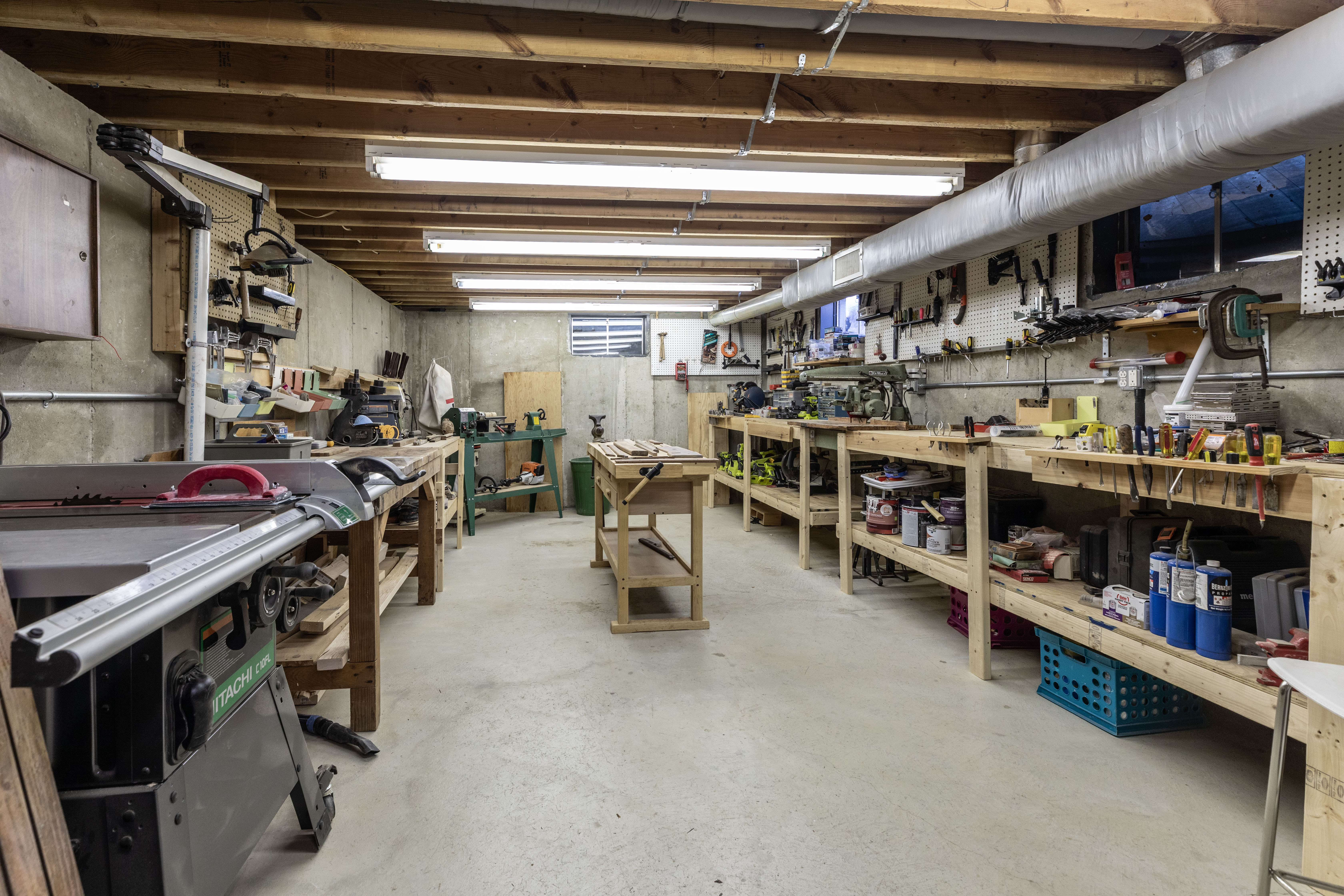 31 Woodfield Road Wellesley, MA 02482 - Photo 35 of 38