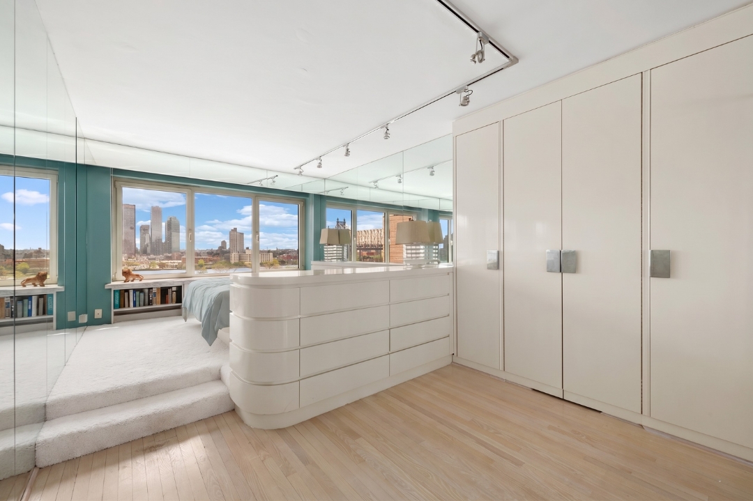 25 Sutton Place South, Unit 11M Manhattan, NY 10022 - Photo 5 of 11