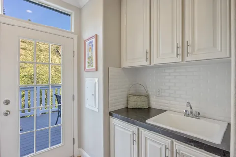 Contact Agent | 141 Sherwood Drive, Westlake Village, CA 91361