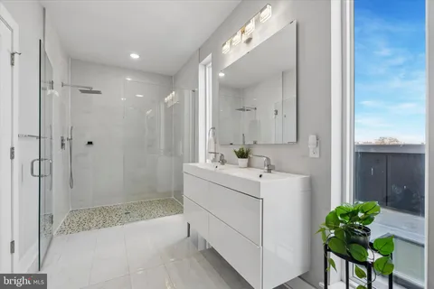 $540,000 | 2720 West Cabot Street, Philadelphia, PA 19121