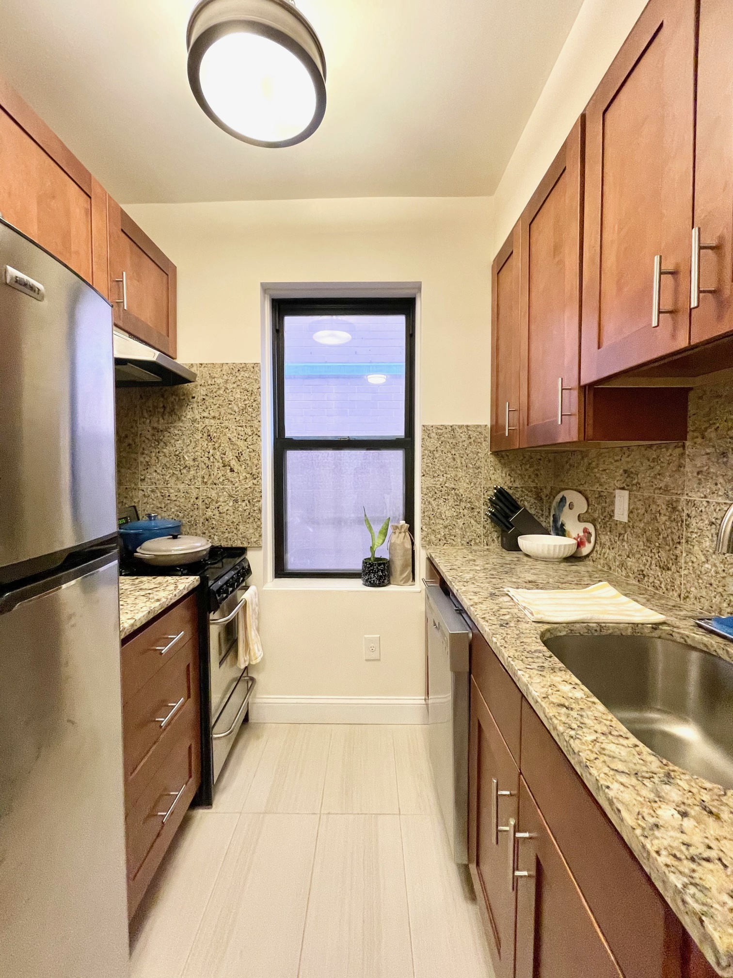 163 West 17th Street, Unit 6G Manhattan, NY 10011 - Photo 8 of 15
