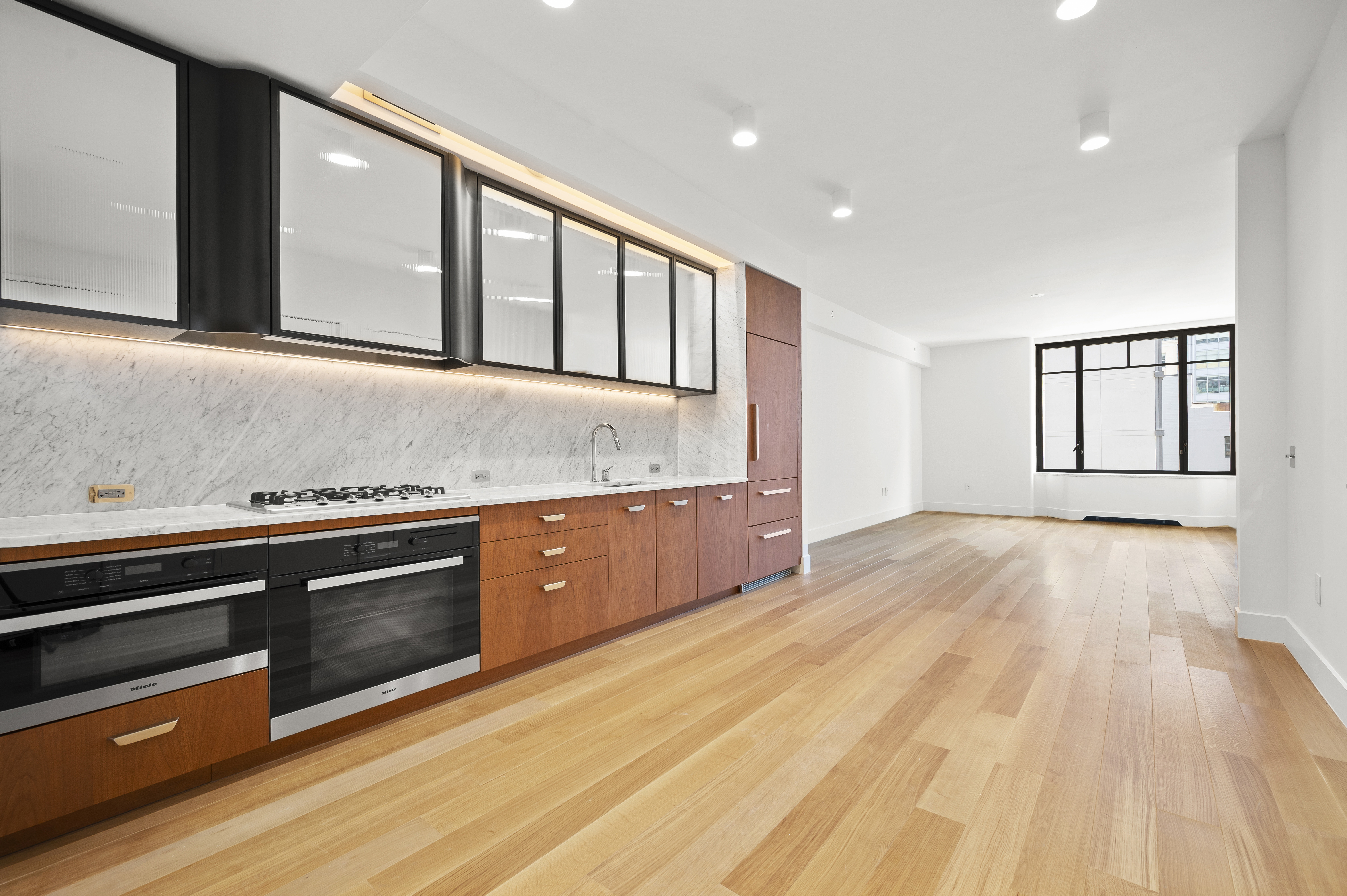 110 Charlton Street, Unit 14F Manhattan, NY 10014 - Photo 4 of 16 Gallery Image 4