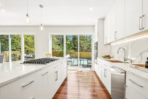 $3,299,000 | 7301 Marbury Road, Bethesda, MD 20817
