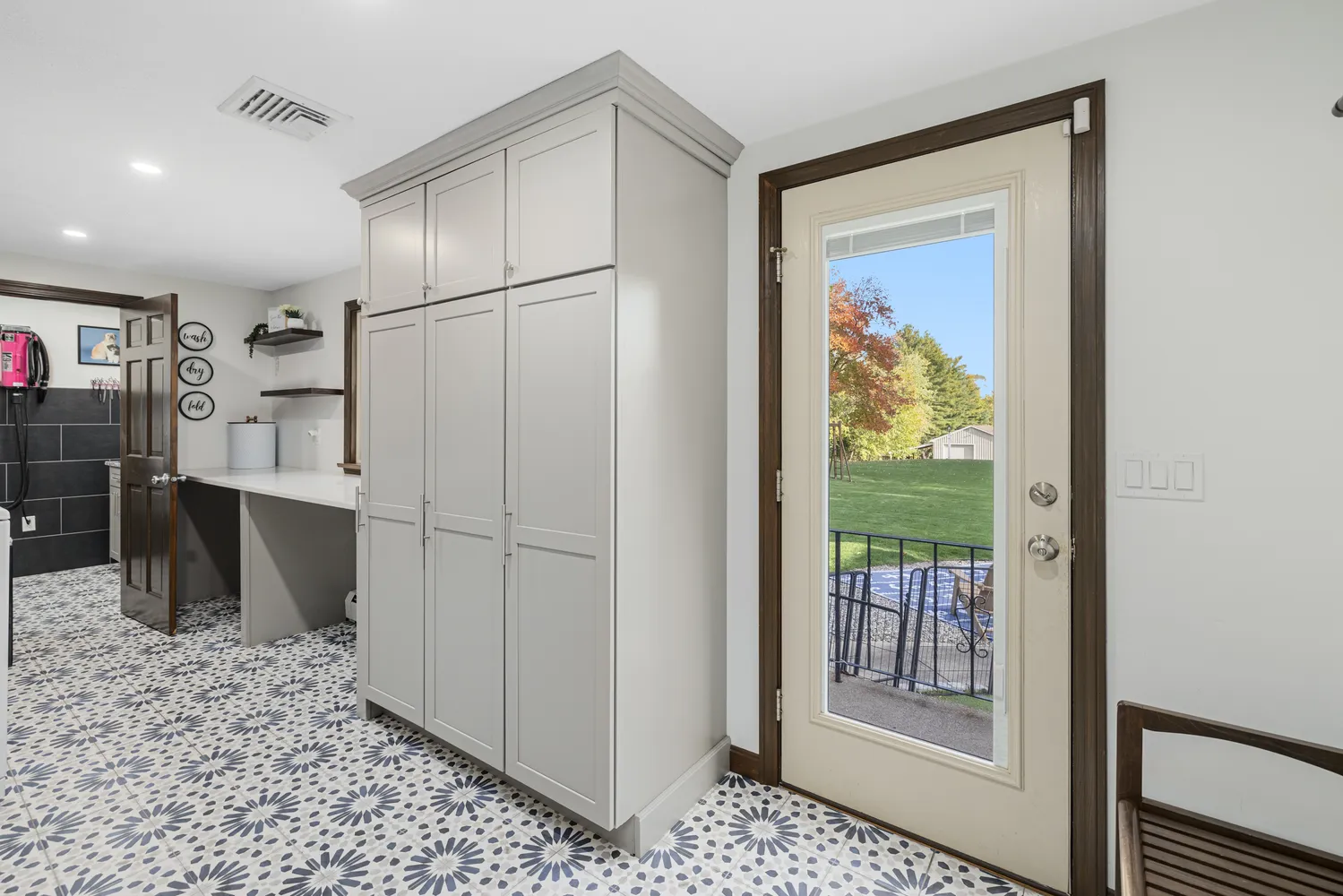 $2,149,000 | 365 West Wrentham Road, Cumberland, RI 02864