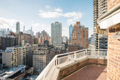 a view of city view and city view