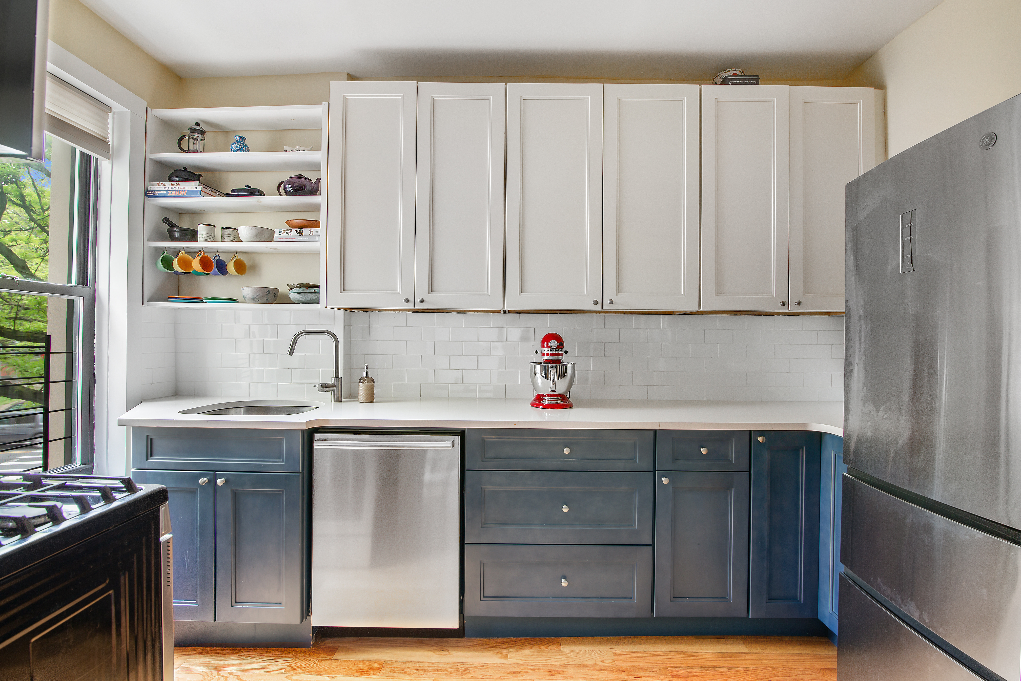 5 Stratford Road, Unit 8 Brooklyn, NY 11218 - Photo 2 of 8