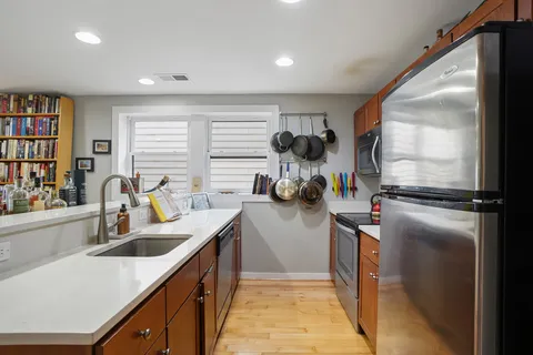 $625,000 | 732 Lamont Street Northwest, Unit 203, Washington, DC 20010