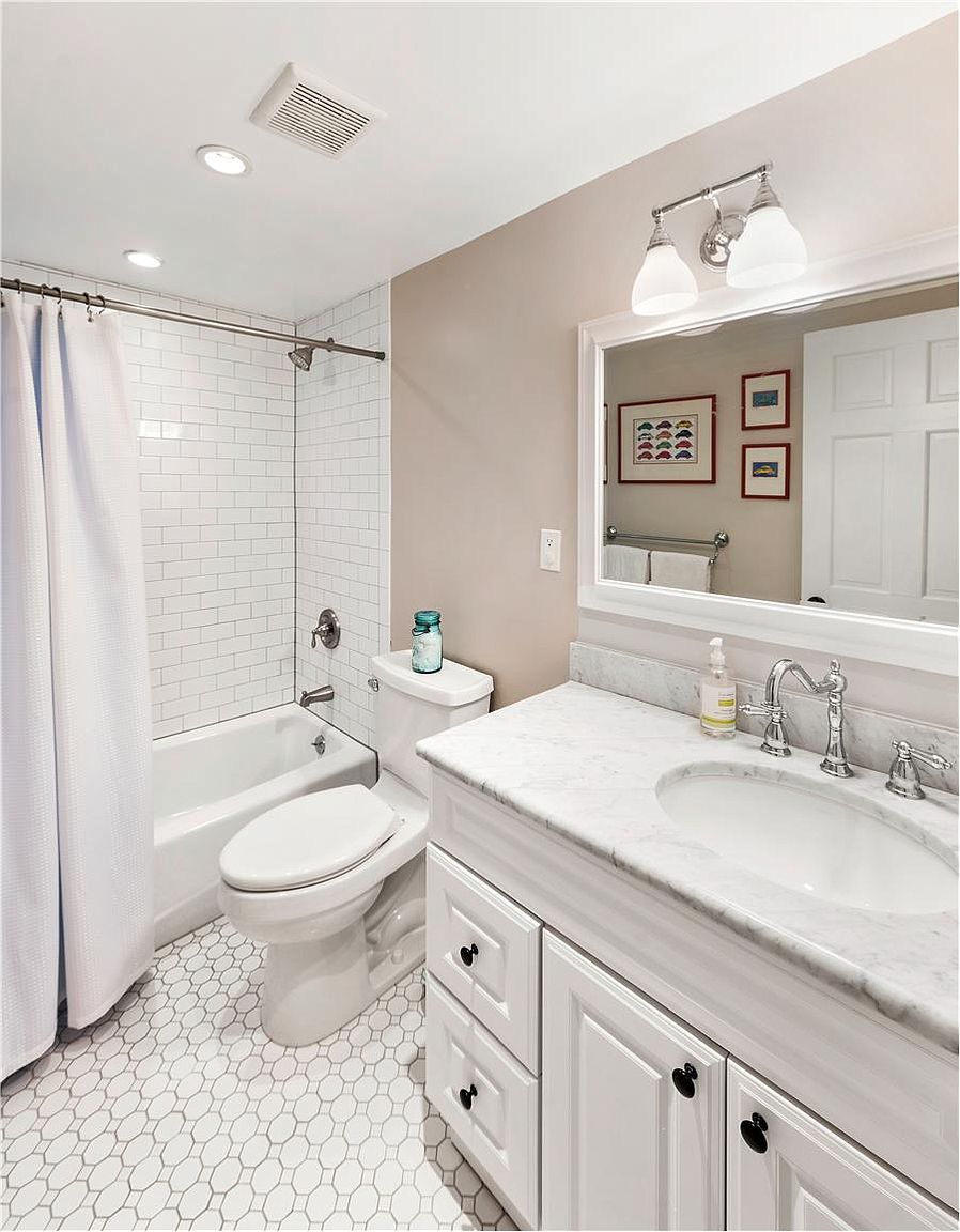 180 Adelphi Street Brooklyn, NY 11205 - Photo 15 of 18