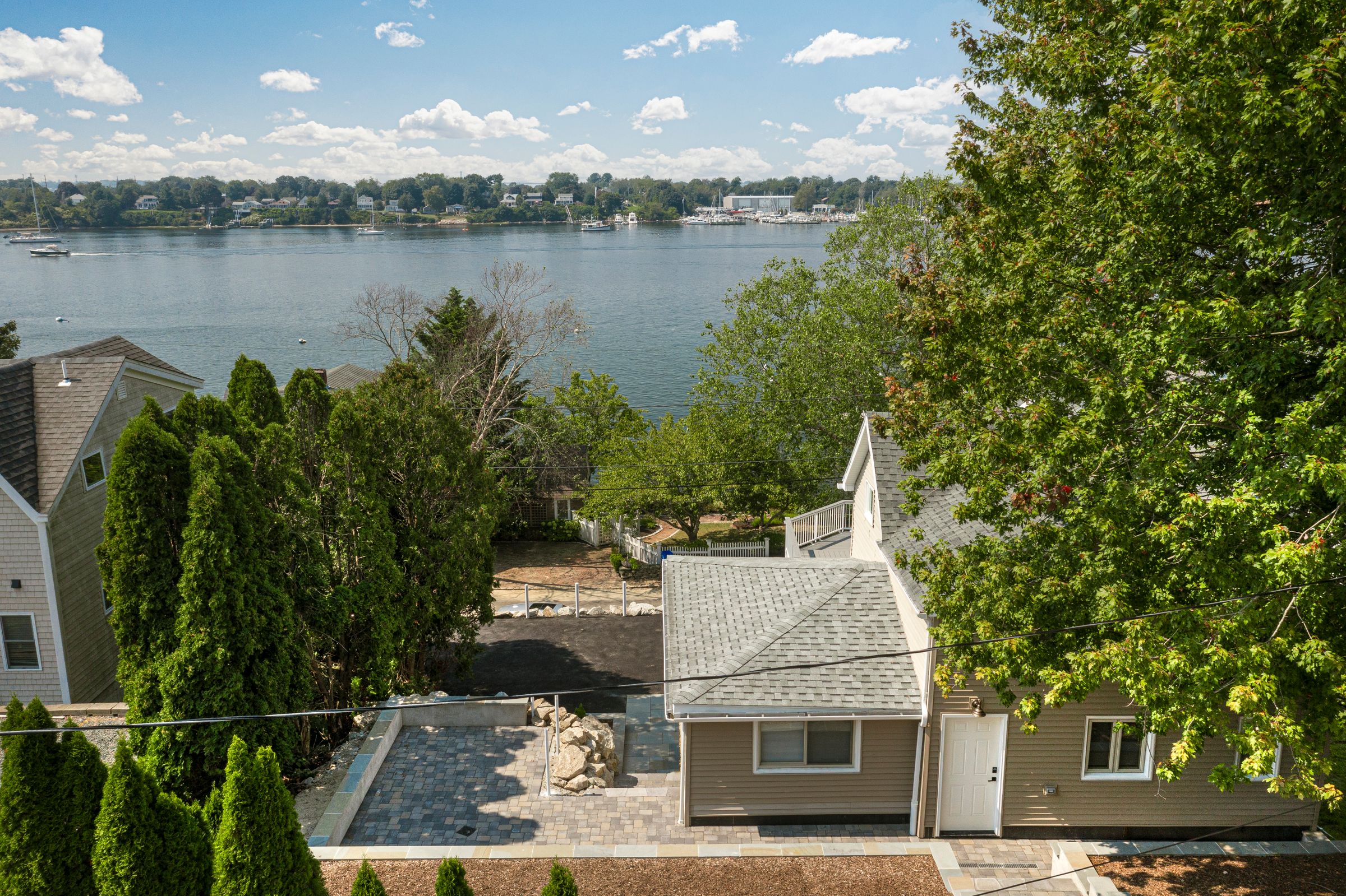 286 Riverside Drive Tiverton, RI 02878 - Photo 2 of 75