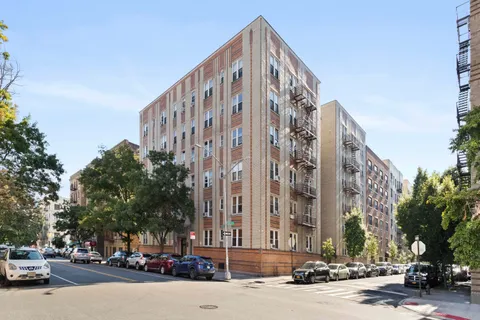 $545,000 | 680 West 204th Street, Unit 4F | Inwood