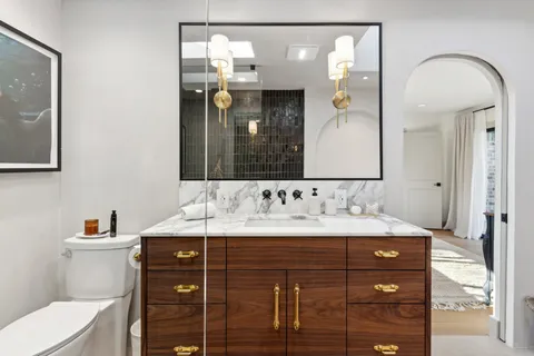 $995,000 | 2508 Comburg Castle Way, Austin, TX 78748