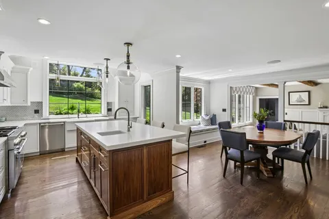 $2,300,000 | 210 Mendham Road, Bernardsville, NJ 07924