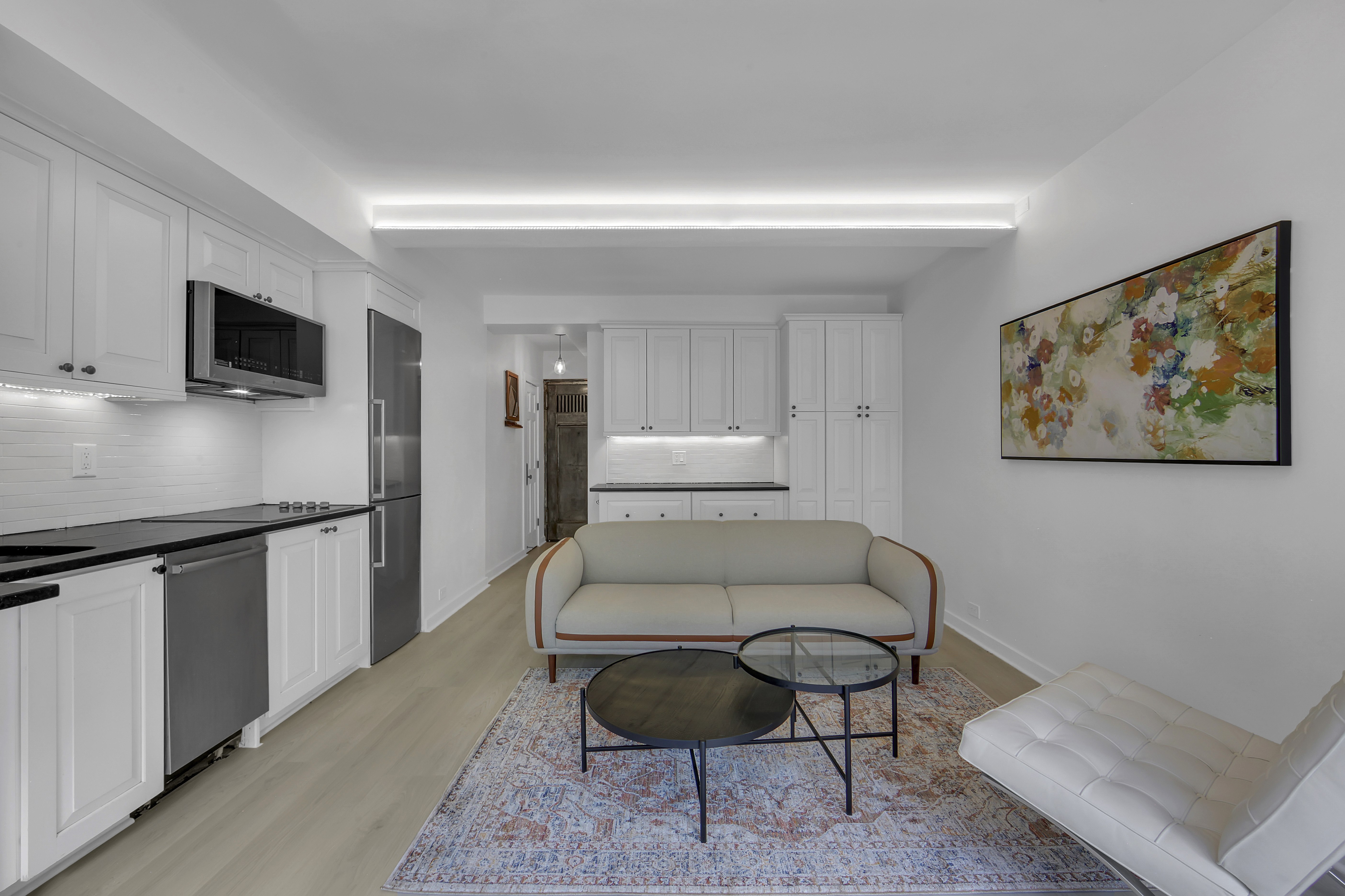 45 Tudor City Place, Unit 411 Manhattan, NY 10017 - Photo 3 of 16
