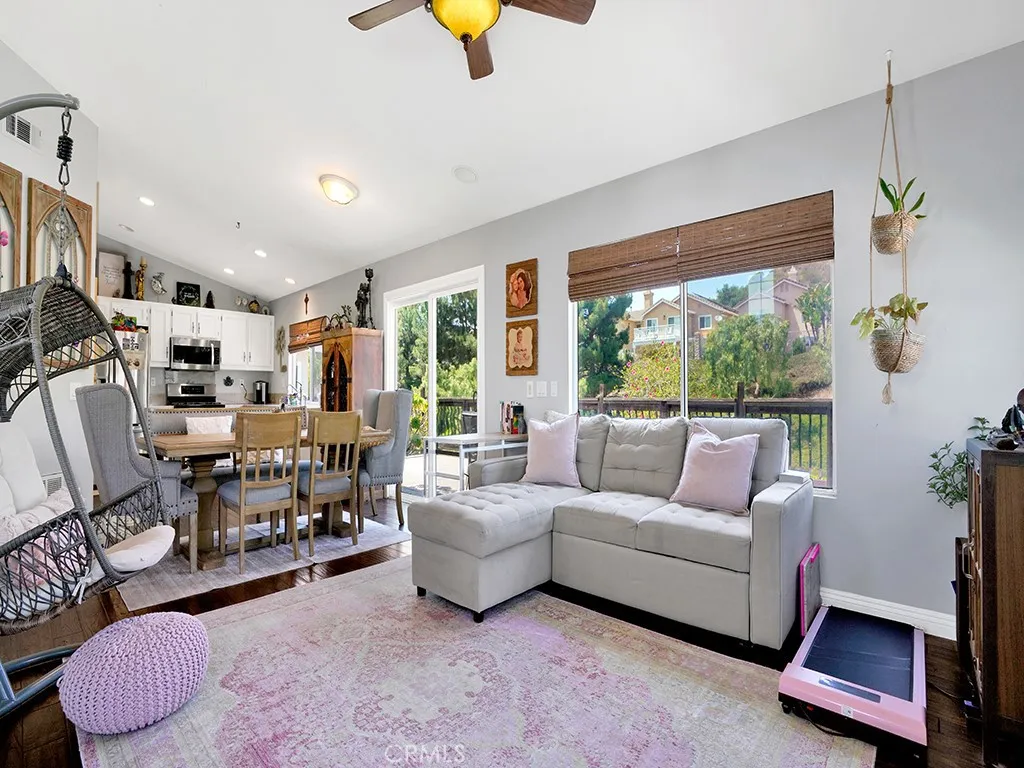 $1,100,000 | 15 Dusty Trail, Trabuco Canyon, CA 92679