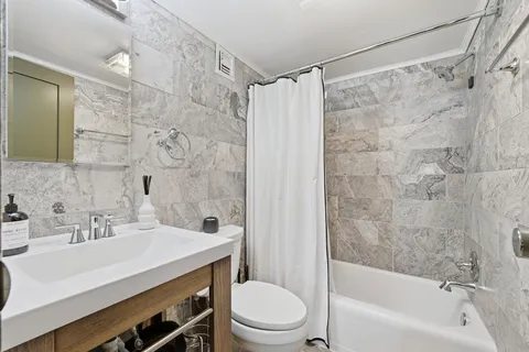 $585,000 | 1239 Vermont Avenue Northwest, Unit 709, Washington, DC 20005