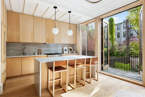$9,950,000 | 479 Henry Street | Cobble Hill
