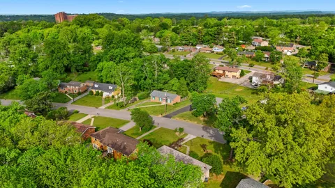 $364,000 | Des Moines Drive, Hermitage, TN 37076