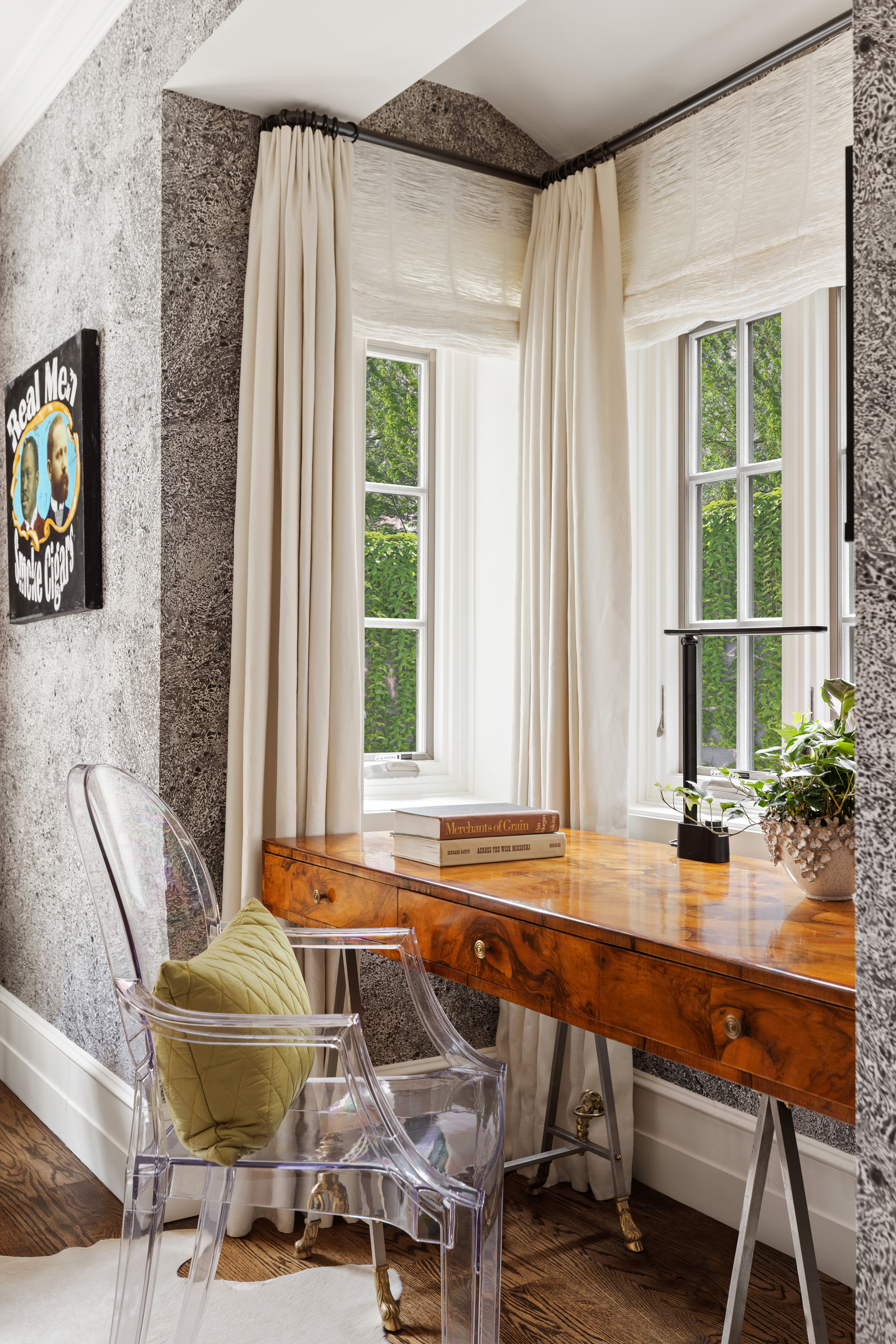 72 Perry Street, Unit GARDEN Manhattan, NY 10014 - Photo 9 of 15 a view of a dining room with furniture and window
