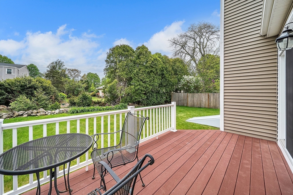 17 Russell Road Framingham, MA 01702 - Photo 15 of 19 Gallery Image 15