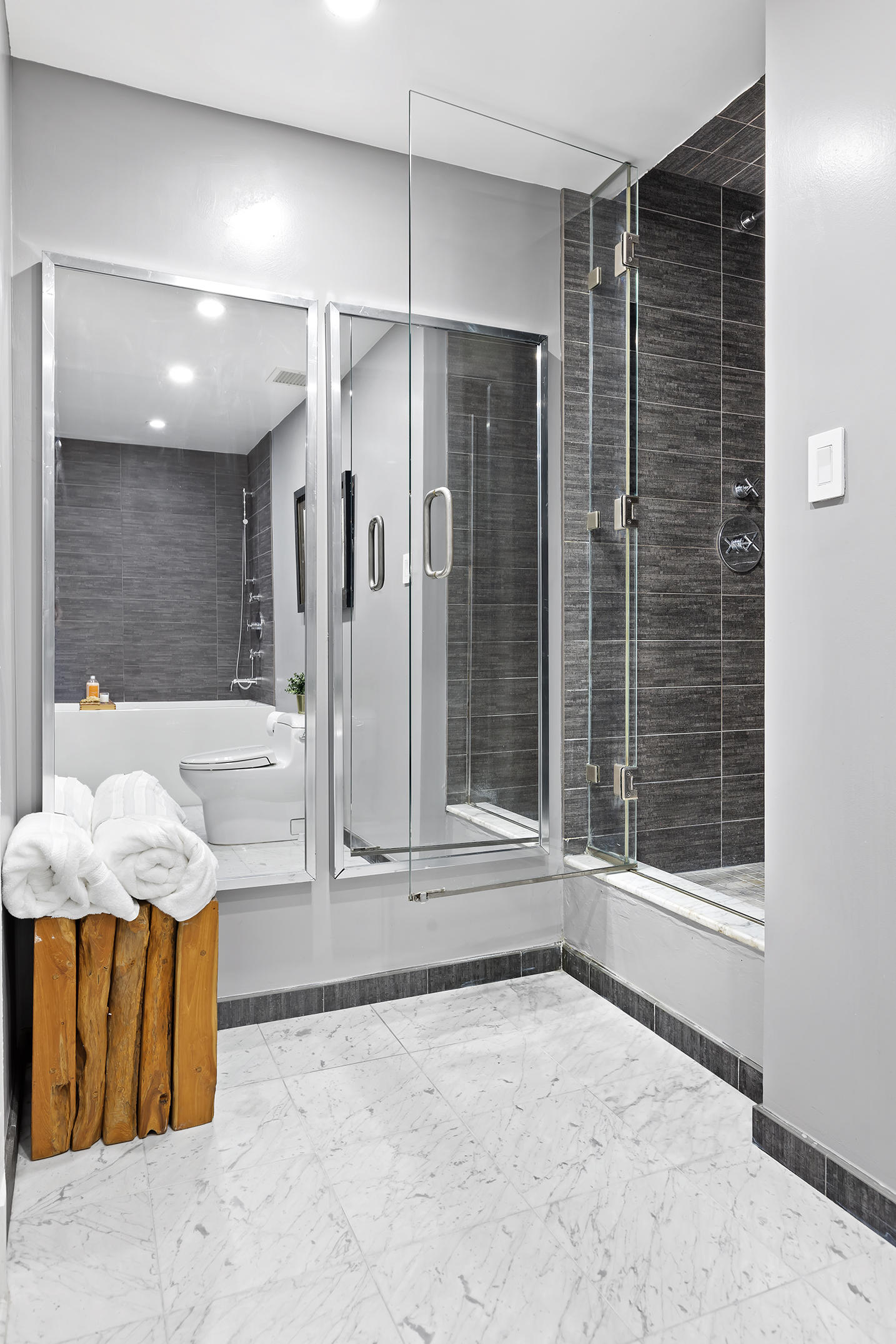 20 East 9th Street, Unit 3D Manhattan, NY 10003 - Photo 11 of 24