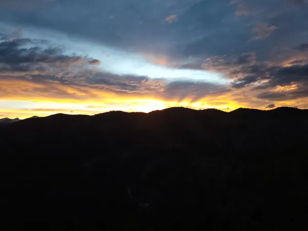 $2,100,000 | 323 Overlook Lane, Boulder, CO 80302