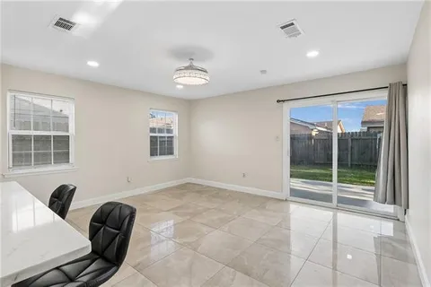$287,500 | 3725 Dulaney Drive, Harvey, LA 70058
