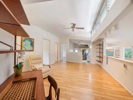 $2,098,000 | 111 Polihale Place, Honolulu, HI 96825