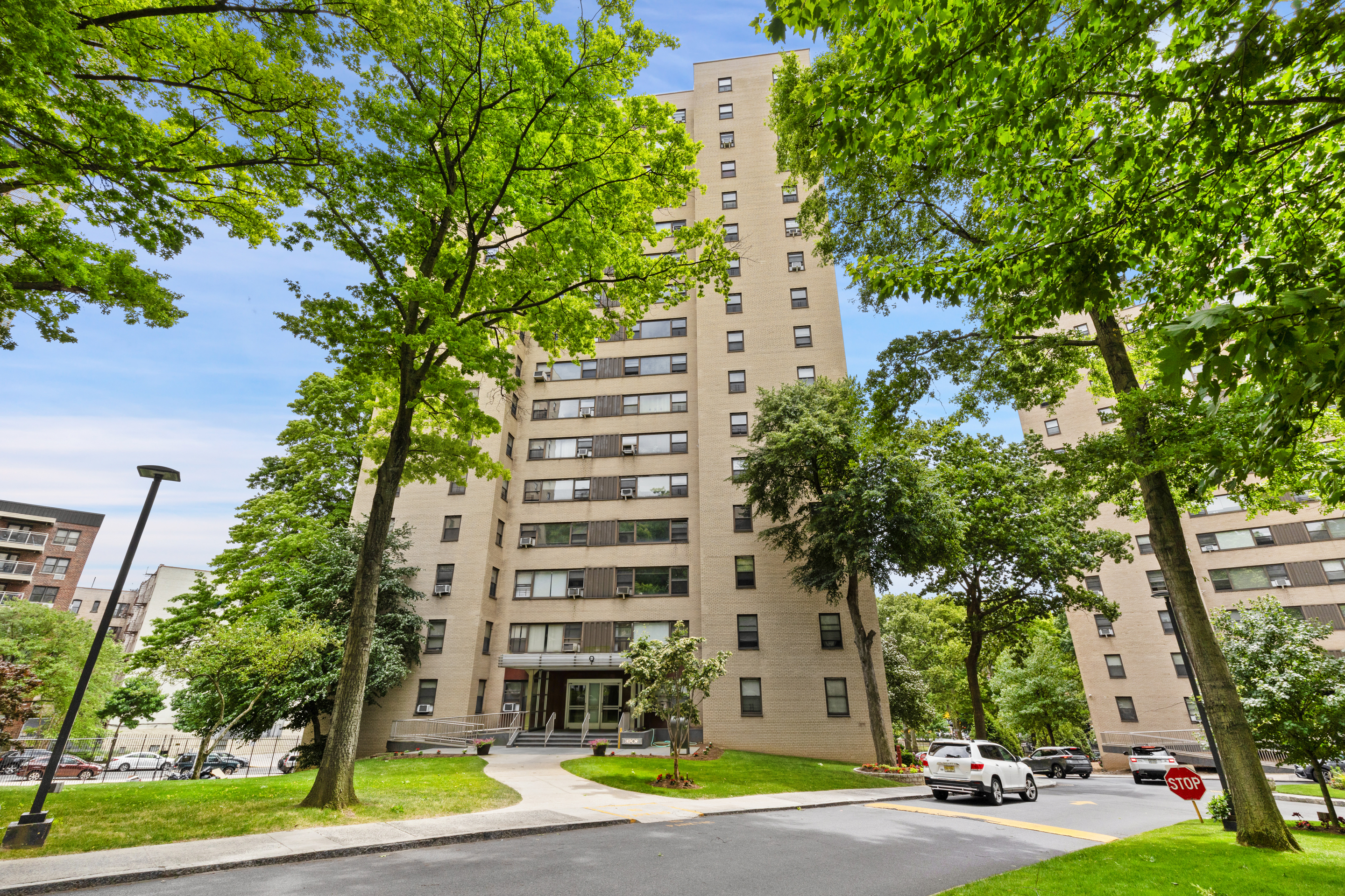 1 Fordham Hill Ovl, Unit 12C Bronx, NY 10468 - Photo 38 of 49