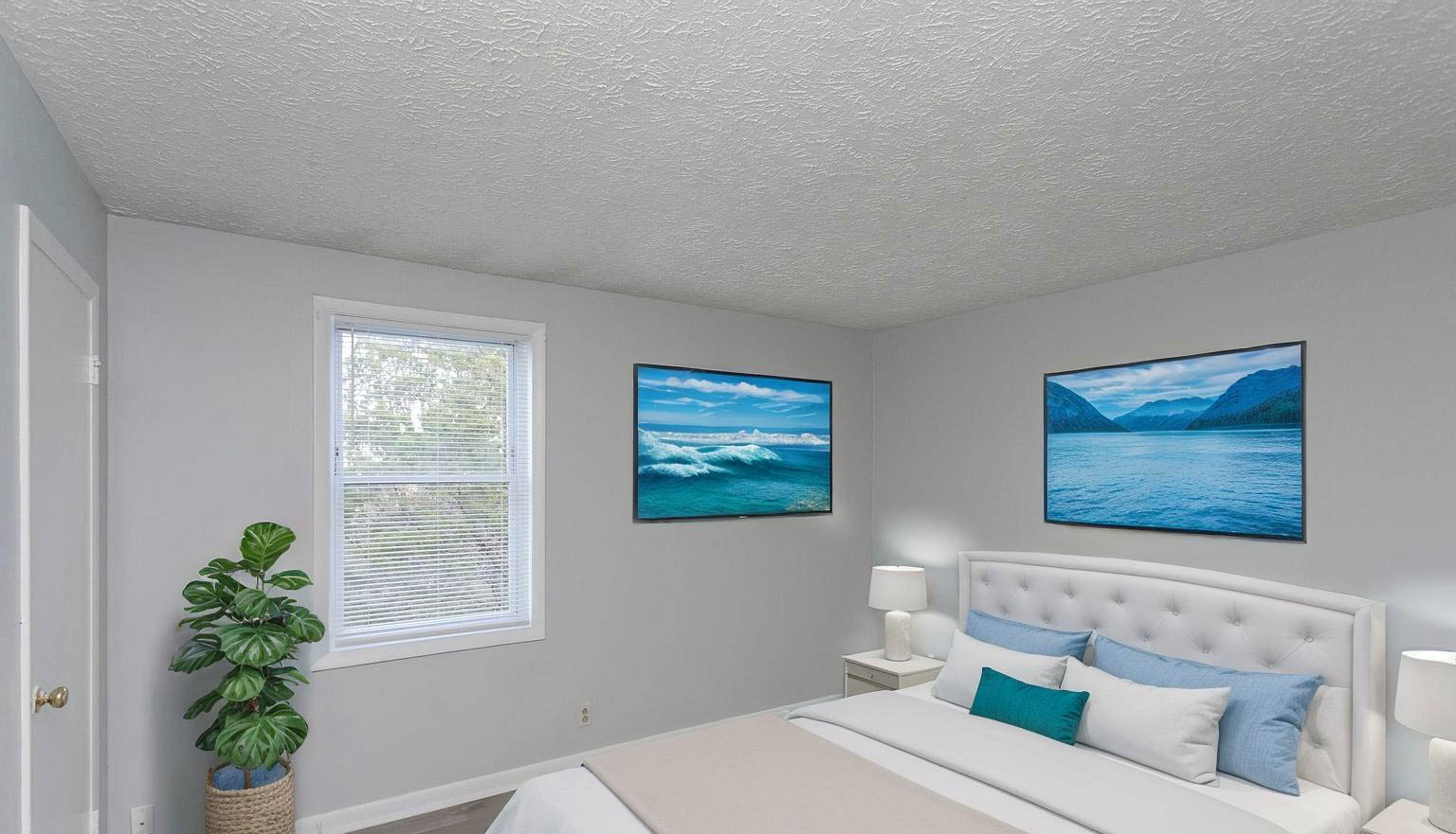 Falls Creek Drive, Unit 3307 & 3309 Nashville, TN 37214 - Photo 26 of 51 a living room with furniture and a potted plant